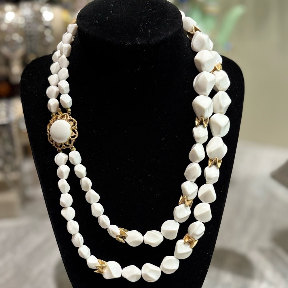 Vintage Double Stranded White Gold Tone Necklace Push Clasp Jewelry